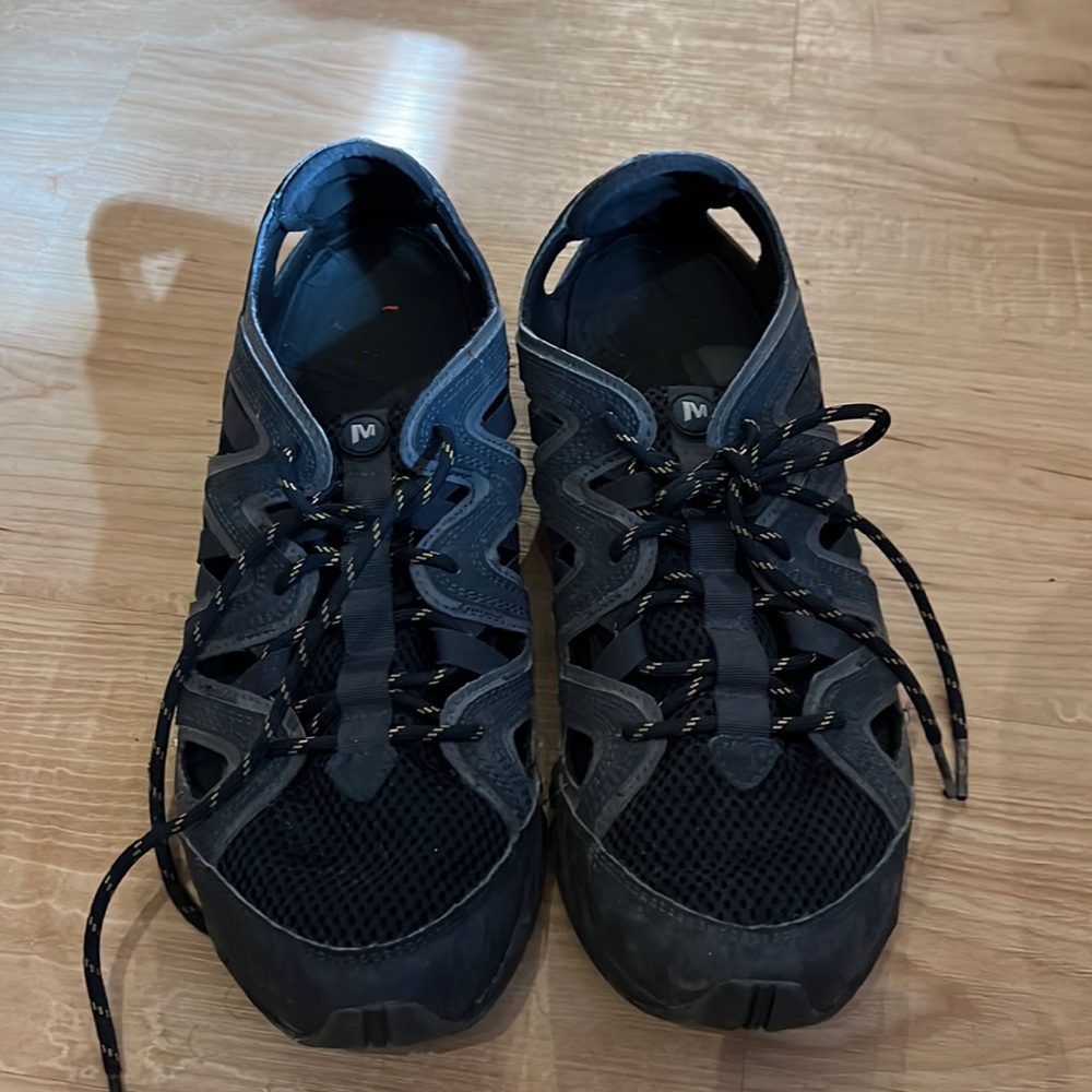 Merrell Water Shoes Size 10